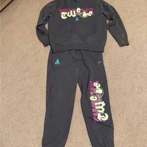 Nike mens purple and Multicolor Sweatpants & Hoodie Set